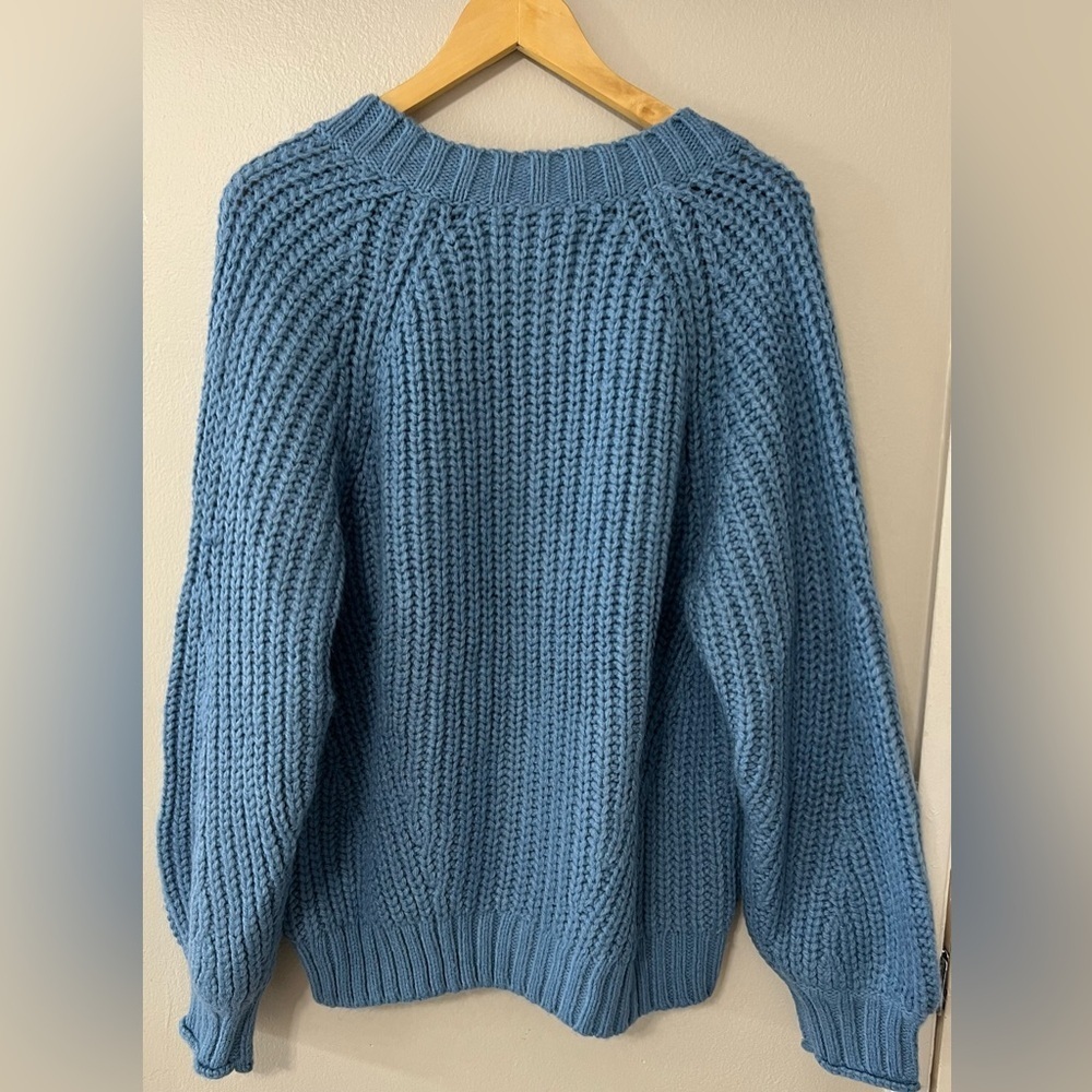 American Eagle Chunky Knit Sweater Blue Oversized V-Neck Size L Cozy - Picture 5 of 11